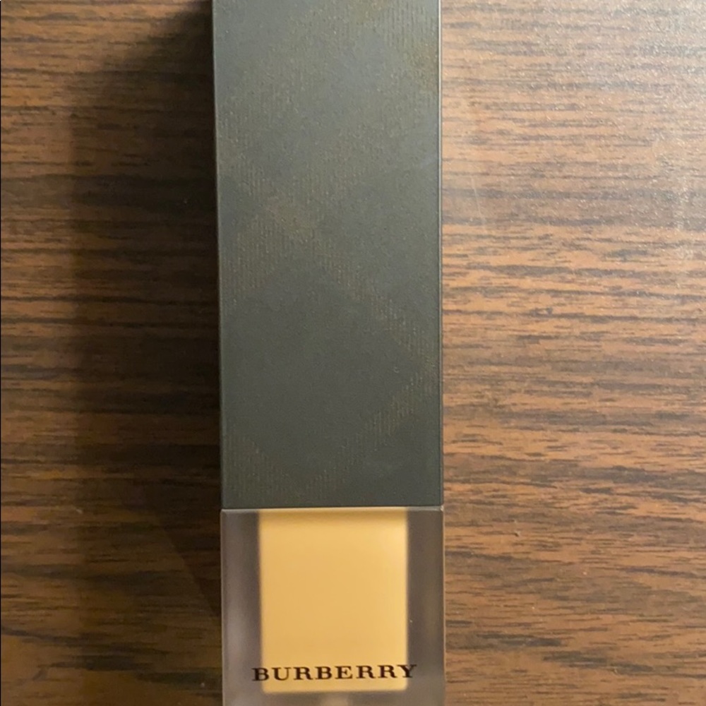 Burberry foundation
